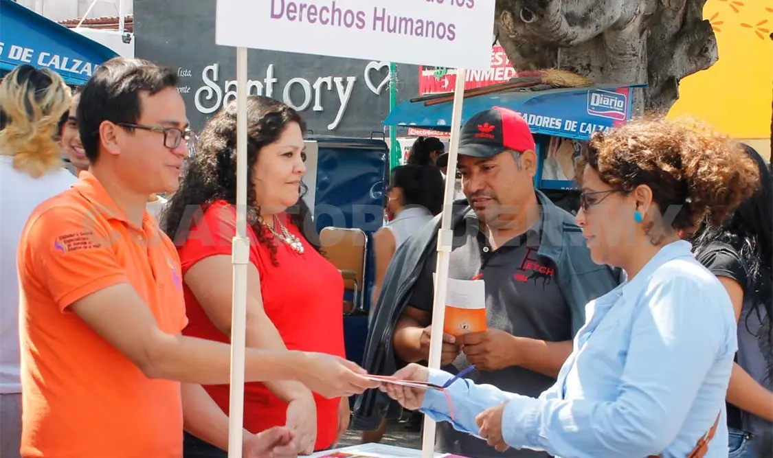 CEDH Chiapas promueve el respeto a los derechos de la Mujer. CP