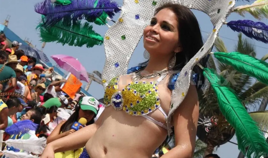 Vestuarios de Carnaval exhiben historias