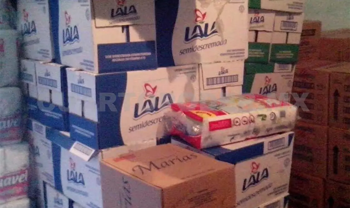 La PGJE recuperó en Tuxtla mercancía que fue sustraída de dos tráileres en el municipio de Mapastepec.