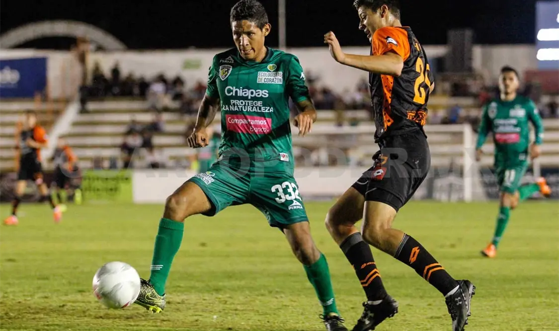 La Volpe hizo debutar a jóvenes en la Copa
