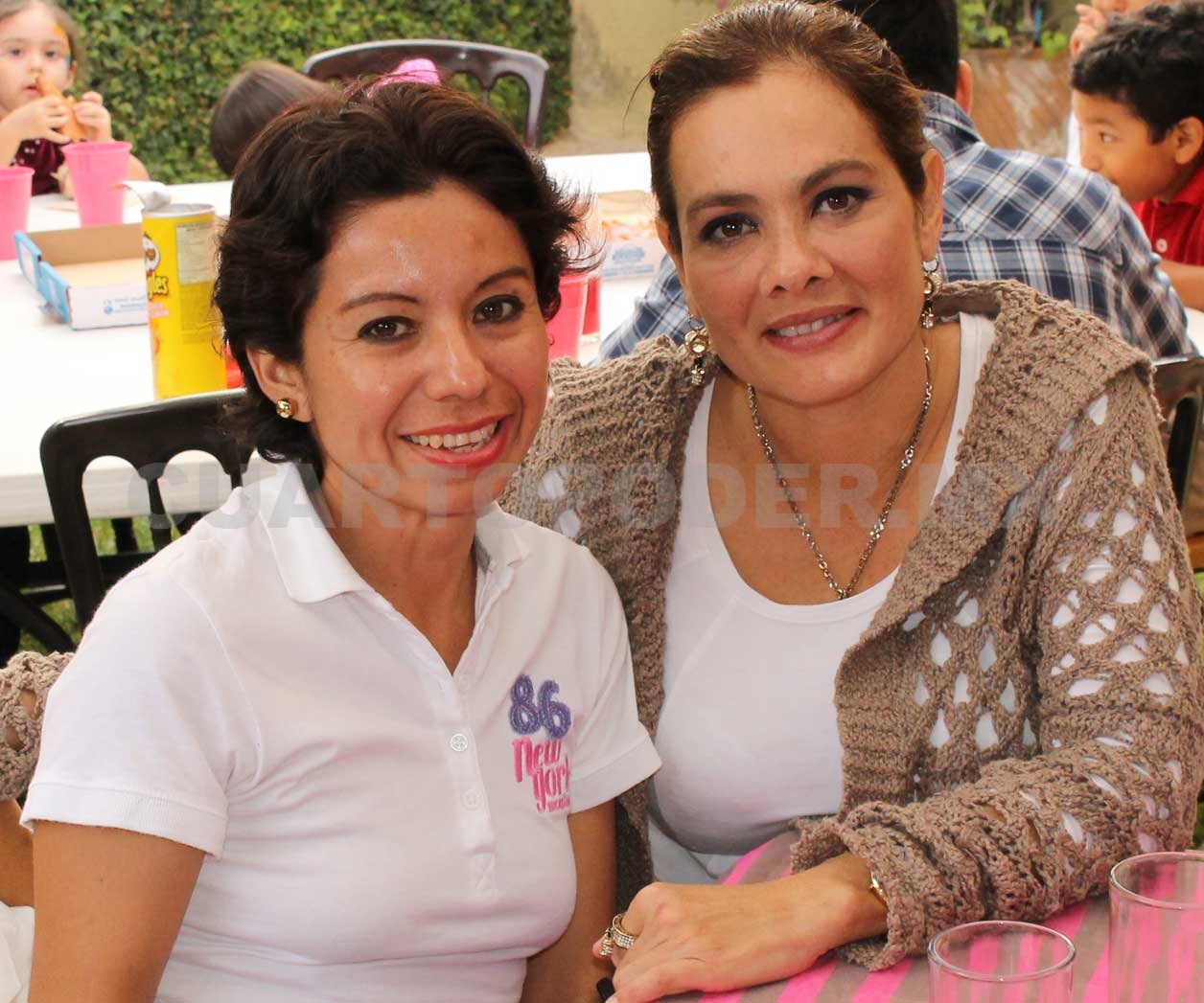 Felicidades, Paola