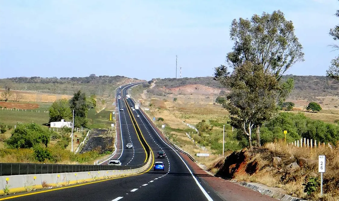 Hasta diciembre de 2015 se concluyeron 20 de las 52 autopistas programadas. Agencias