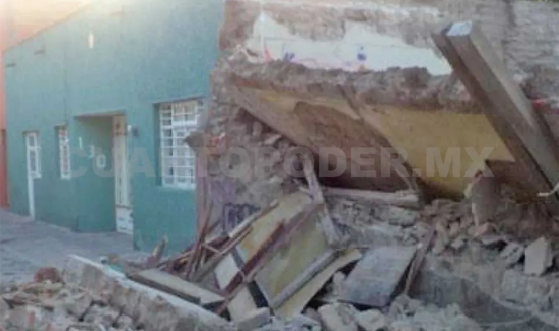 Así quedó la casa de Jairo Orozco en el barrio San Jorge, luego de que fuera derribada por los fuertes vientos.