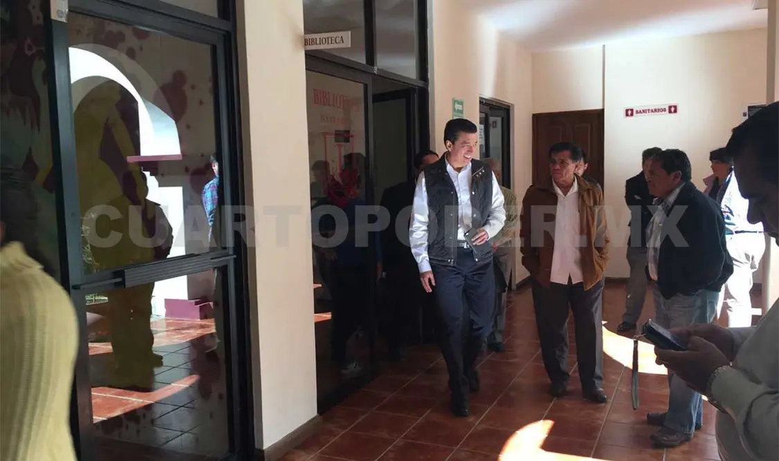 Magistrado visita Palacio de Justicia