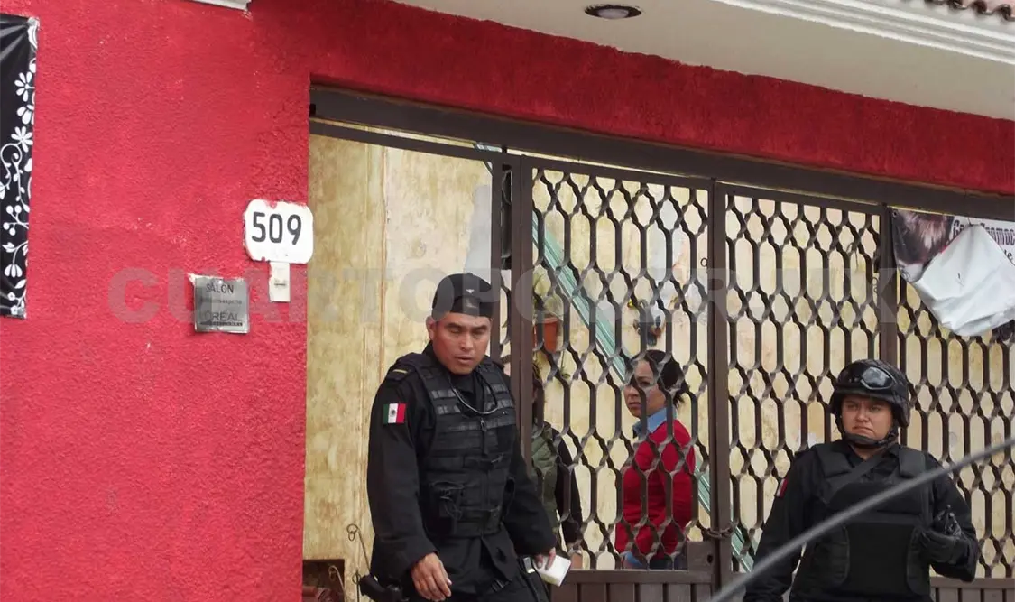Se “afilan las uñas” y roban a estilista