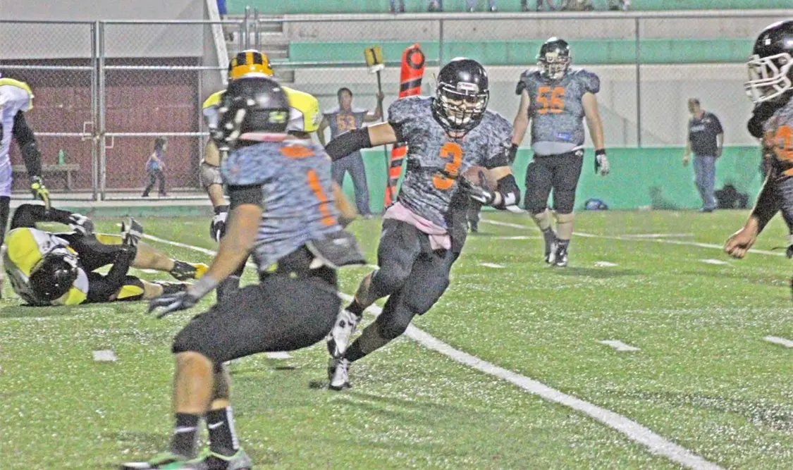 Bravío triunfo de Emperadores