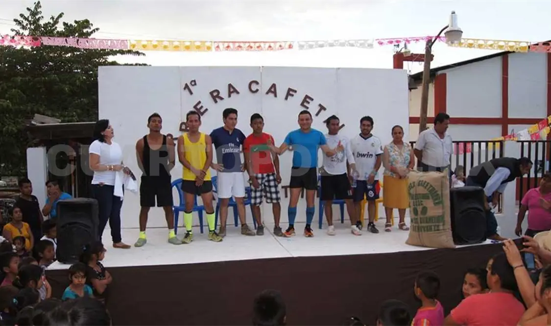 Realizan 1ra Carrera Cafetalera
