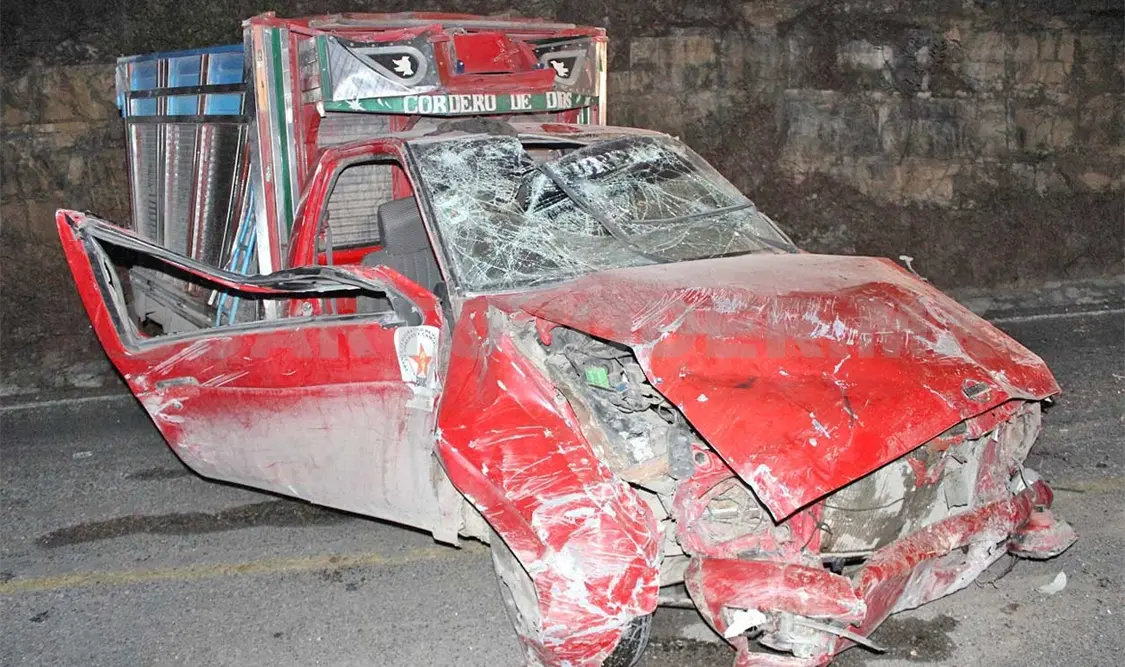 Familia, víctima de trágico accidente