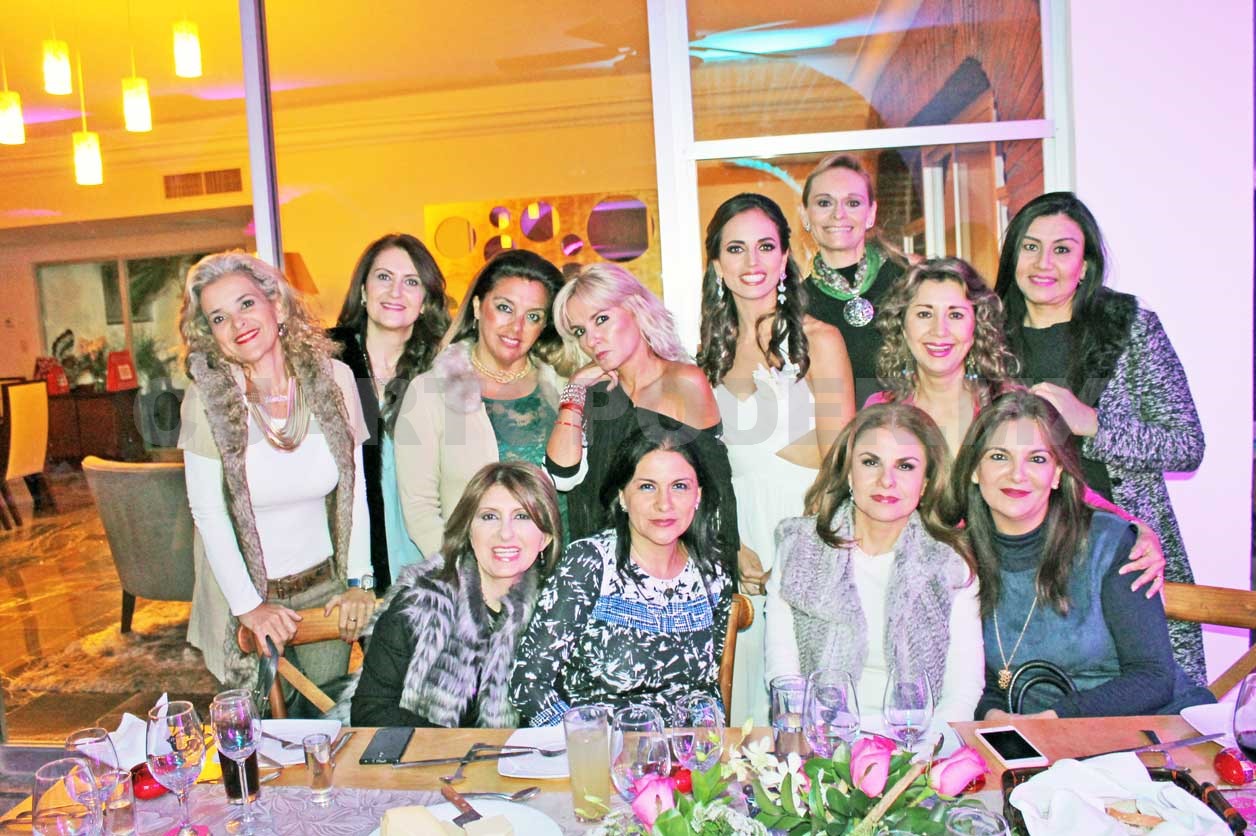Gina ya prepara su boda