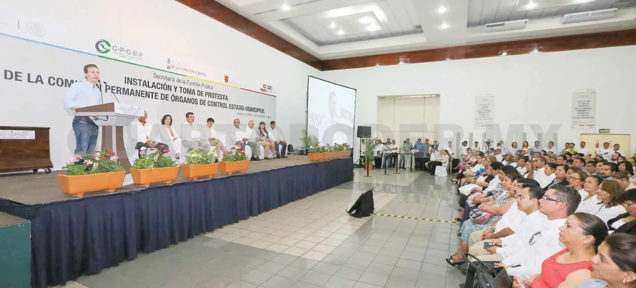 Gobiernos federal y estatal luchan contra la corrupción