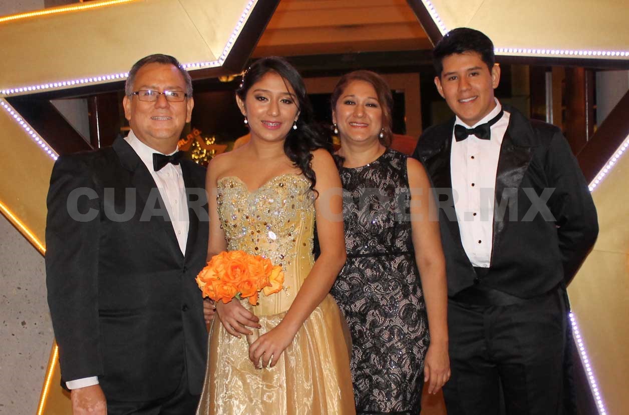 Gran fiesta para Karla
