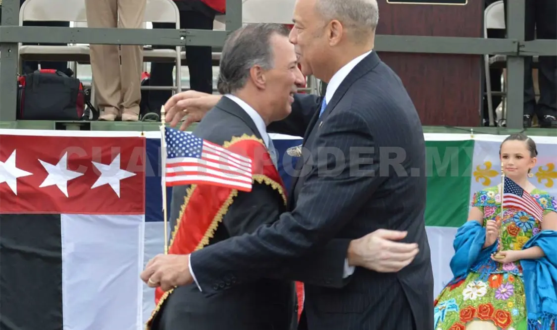 El titular de Sedesol, Meade Kuribreña, participó en la Ceremonia Internacional del Puente, conocida como Ceremonia del Abrazo. Notimex