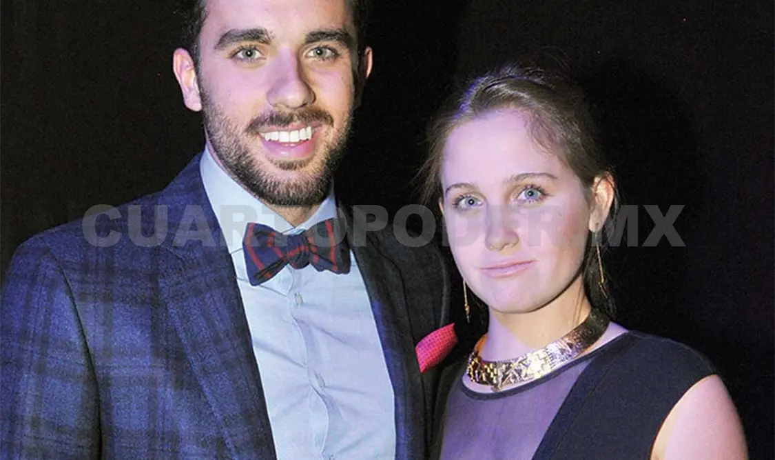 Natasha Dupeyrón quería corregir a su novio