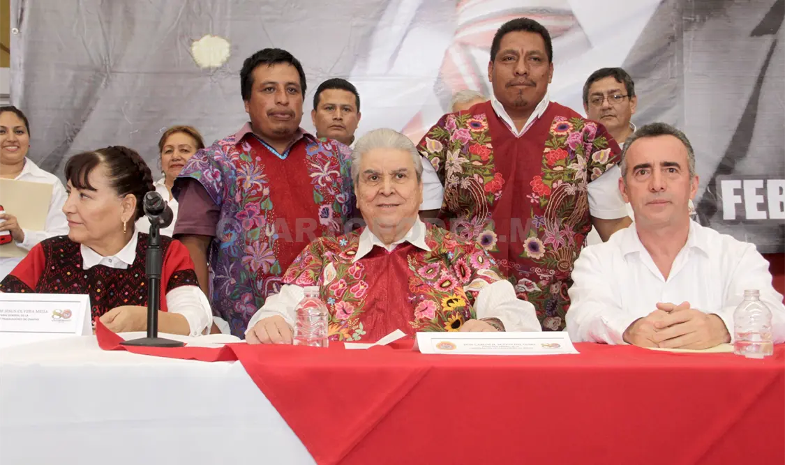 Confederados de distintas regiones del estado asistieron a recibir a Acevedo del Olmo. Guillermo Ramos / CP.