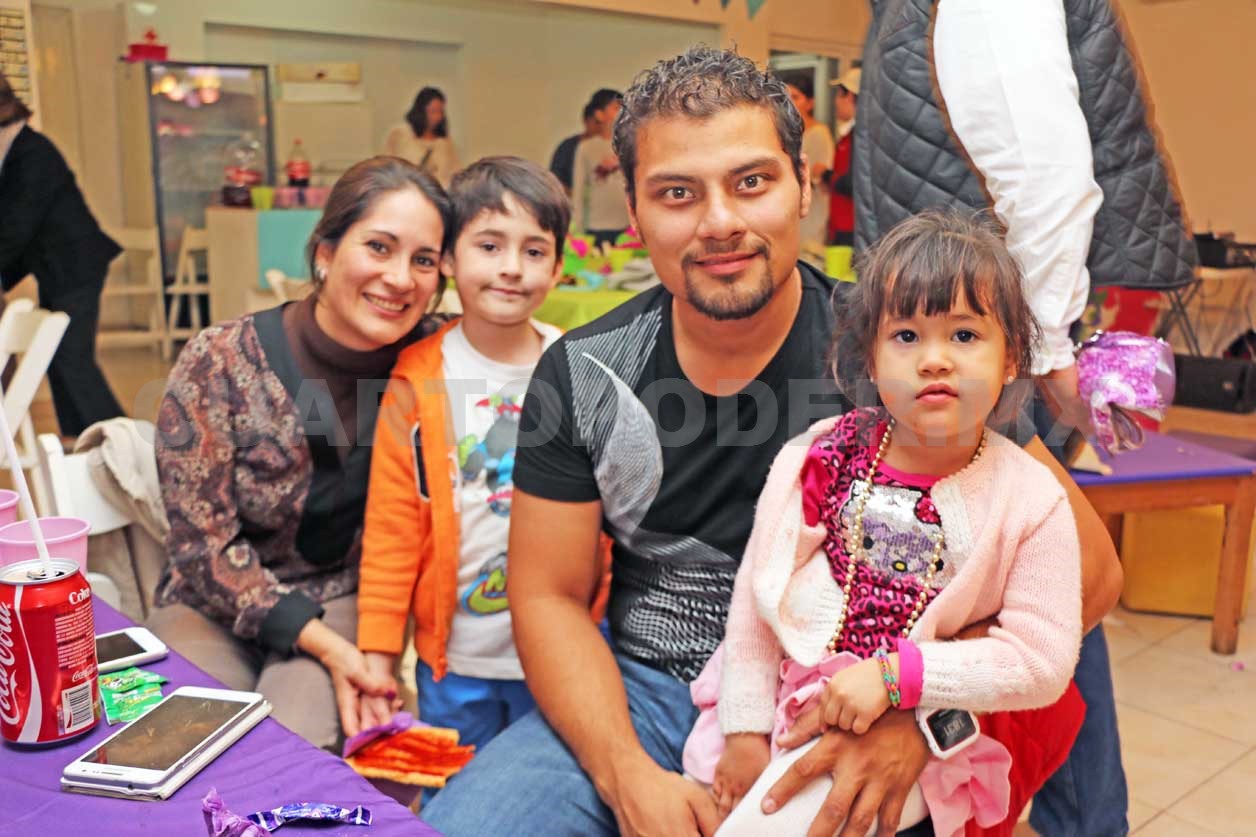 La pequeña Mariann celebró un añito más
