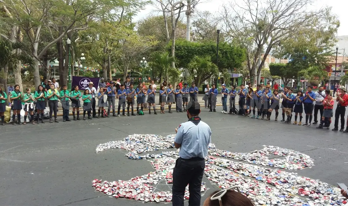 Boy Scouts Provincia Chiapas de Chiapas lograron recolectar un total de nueve mil 768 botes. Cortesía