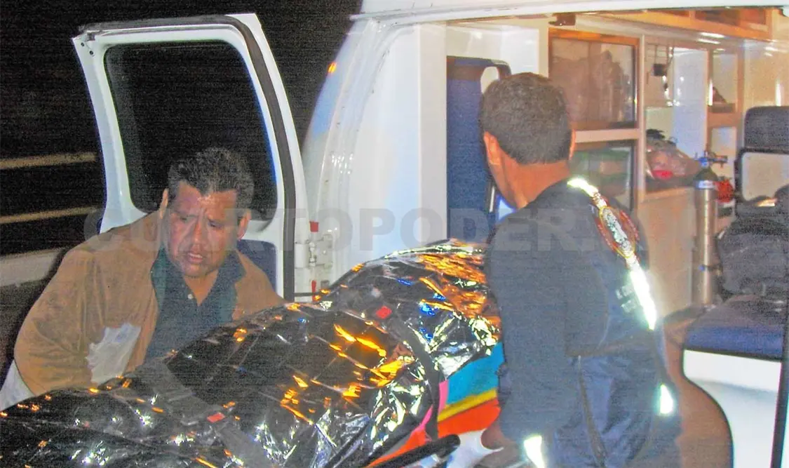Payaso lanza a mujer al Sabinal