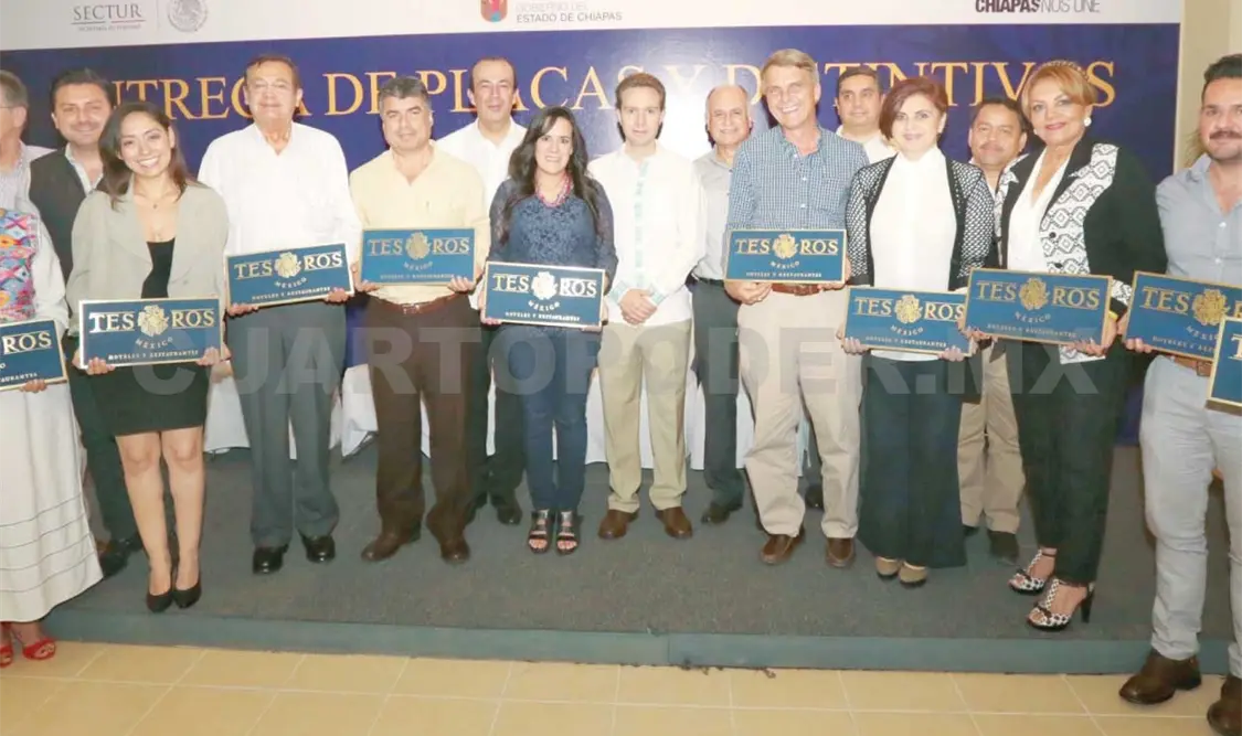 MVC entrega distintivos a restaurantes y hoteles