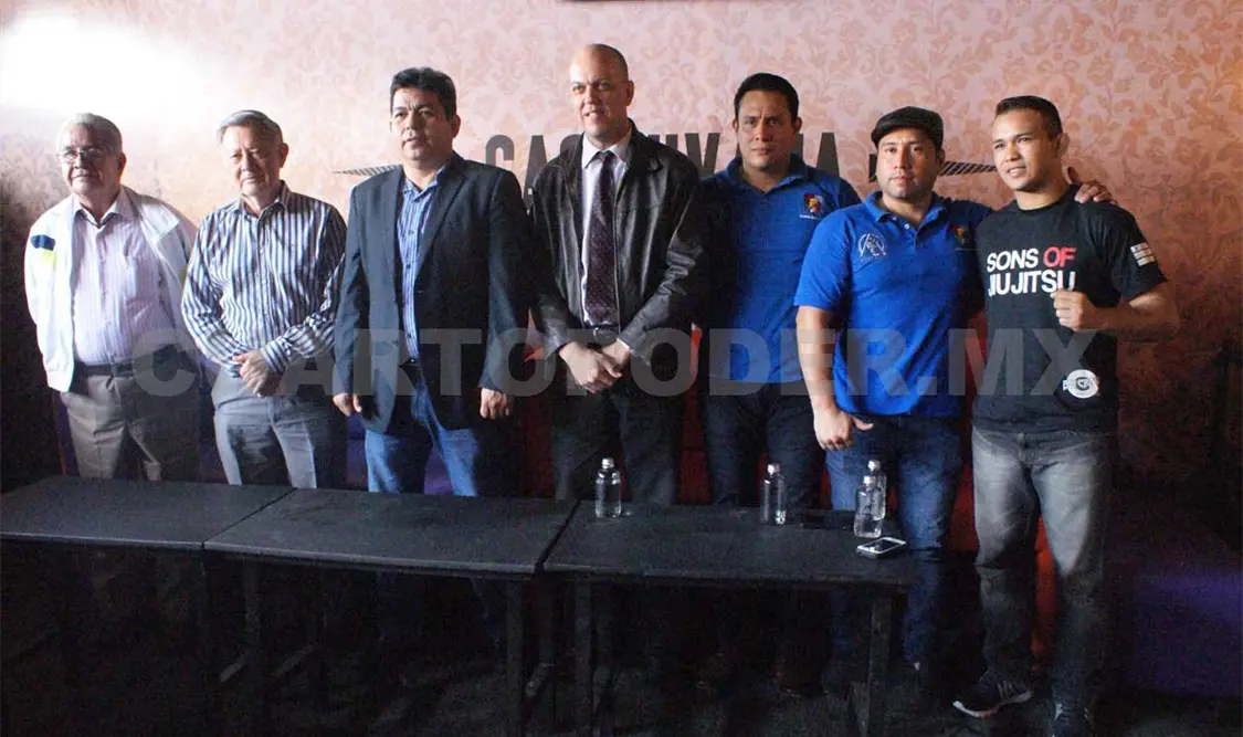 Presentan evento de Artes Marciales Mixtas