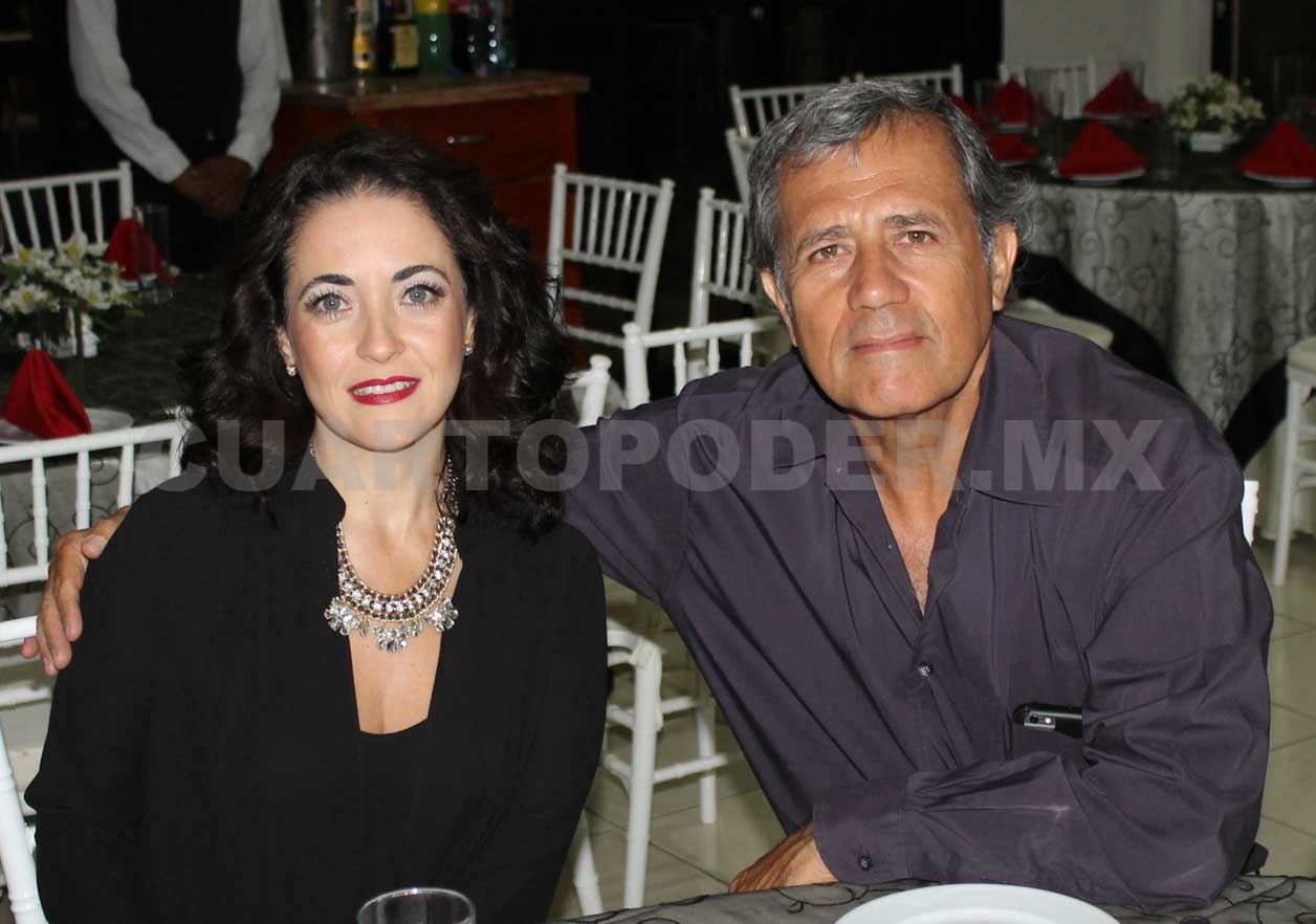 Magnífica celebración para Adriana