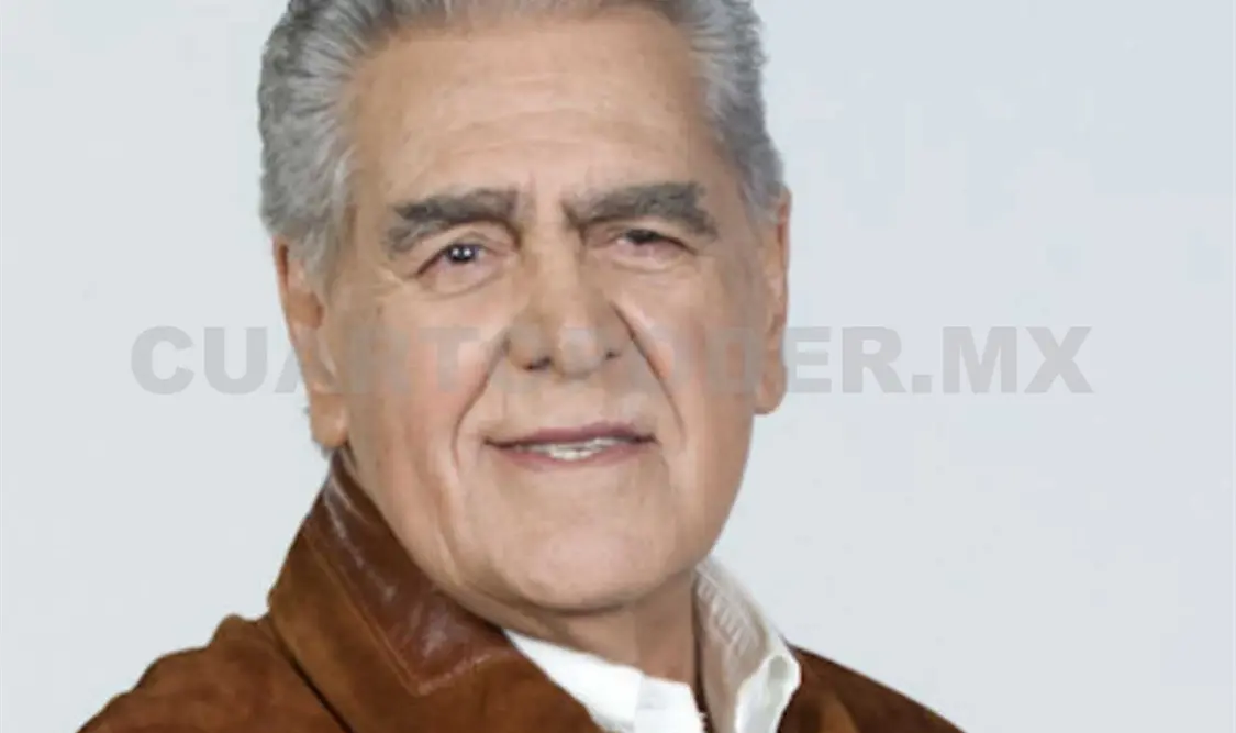 Eric del Castillo tiene una enfermedad en los ojos