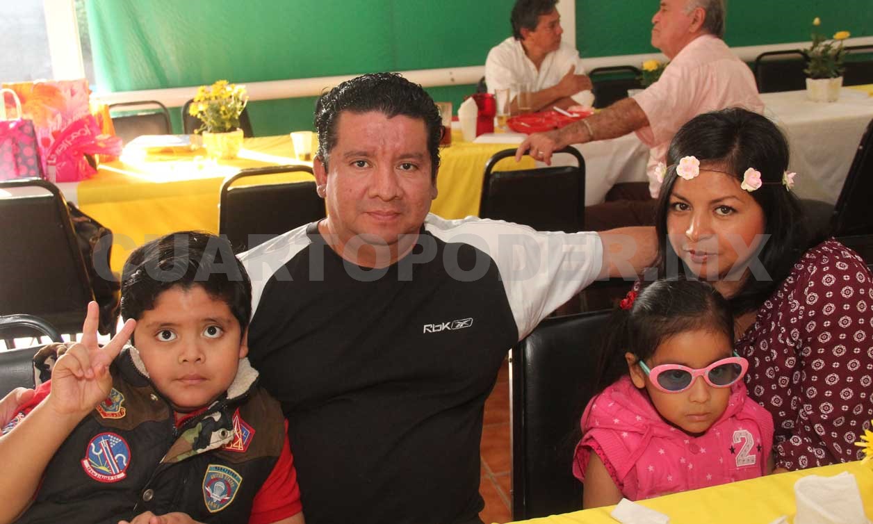 Sony celebró un año más en familia