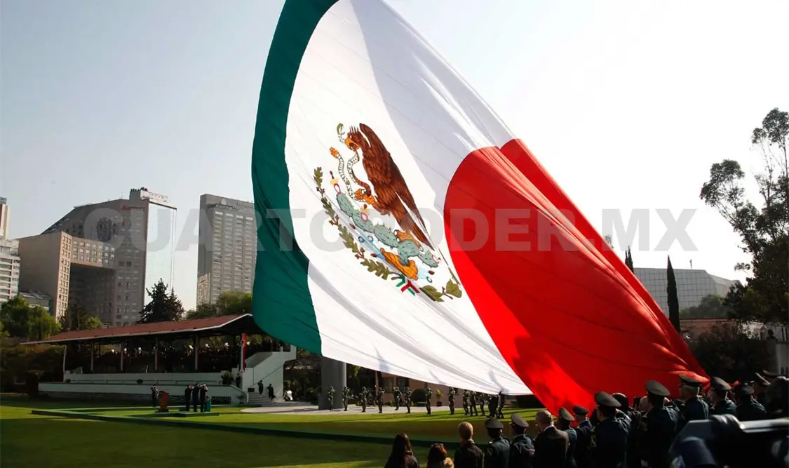 Exhortan a portar bandera con orgullo