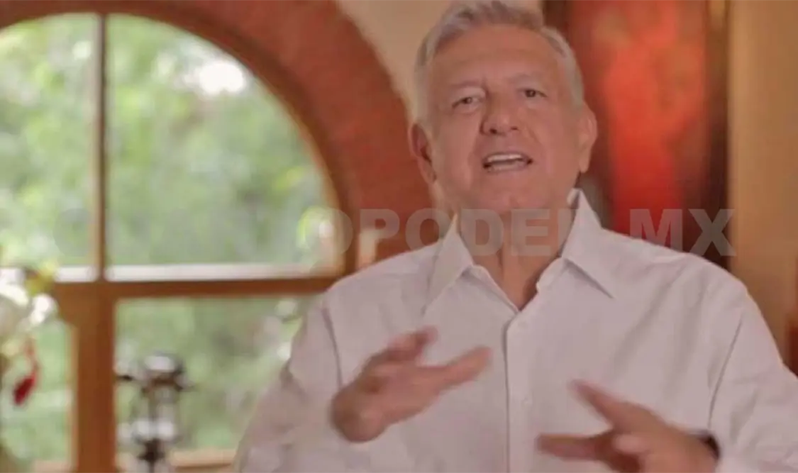 Ordenan retirar anuncio de AMLO