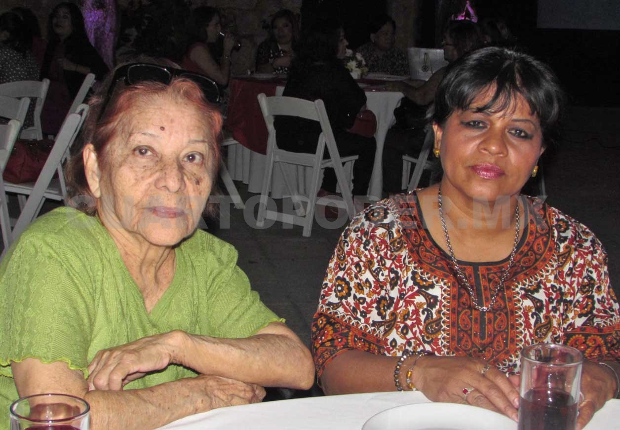 Encuentro en favor de las mujeres