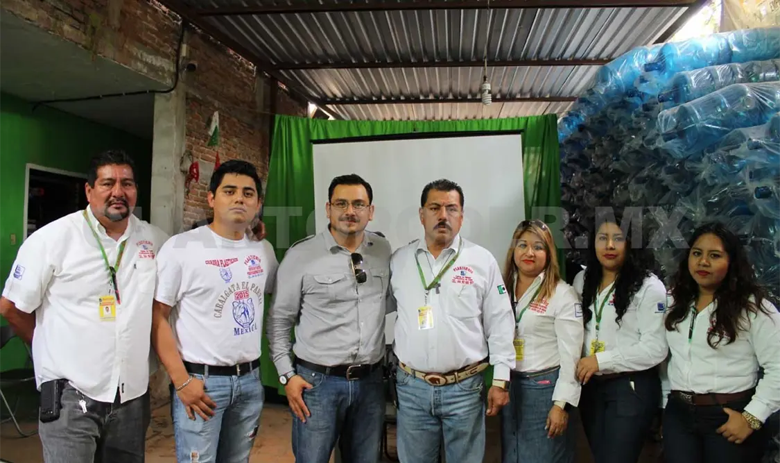 Realizan segundo curso de capacitación salubre