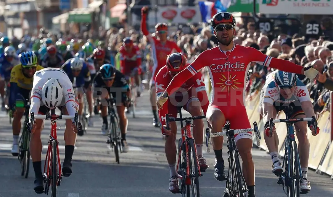 Nacer Bouhanni gana cuarta fase