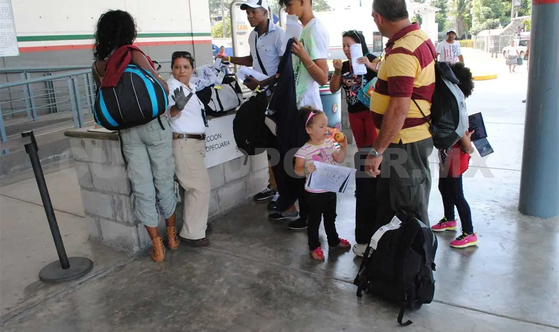 Han ingresado casi 8 mil cubanos