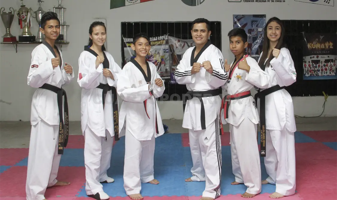Una vez más la escuela Kumatz aporta atletas a la selección Chiapas y estos son los taekwondoínes que se clasificaron a la etapa regional, bajo el mando de Alfredo Mayorga. Guillermo Ramos / CP