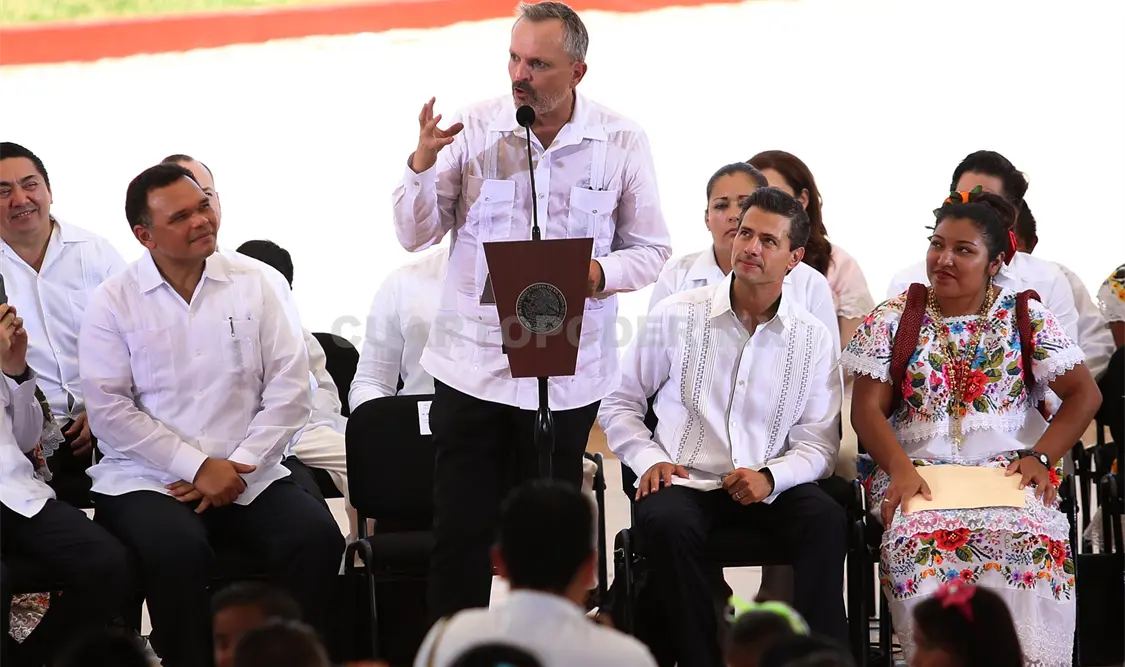 La causa de los pueblos indígenas es responsabilidad de todos: Miguel Bosé