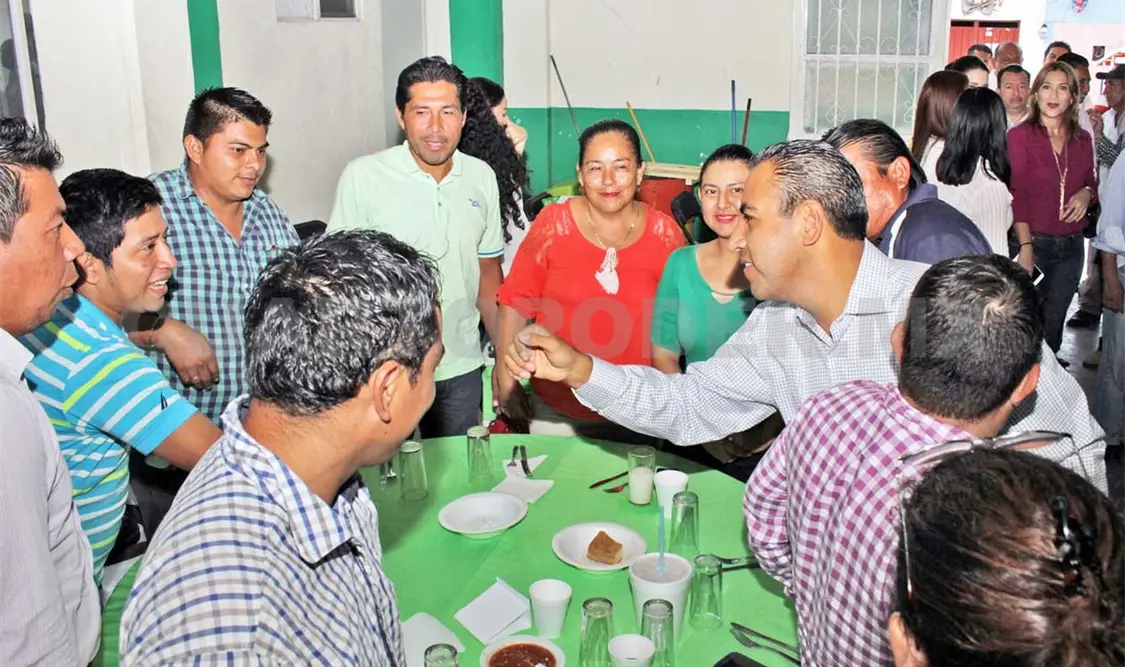 Eduardo Ramírez se reúne con sectores productivos