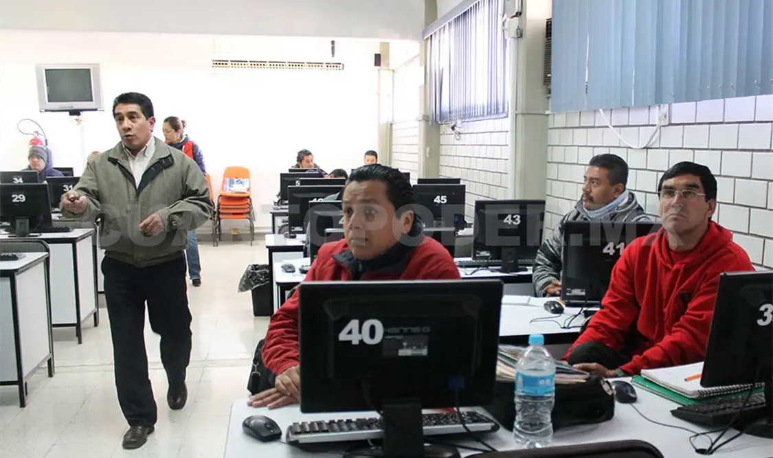 Maestros del Cobach se someterán a evaluación