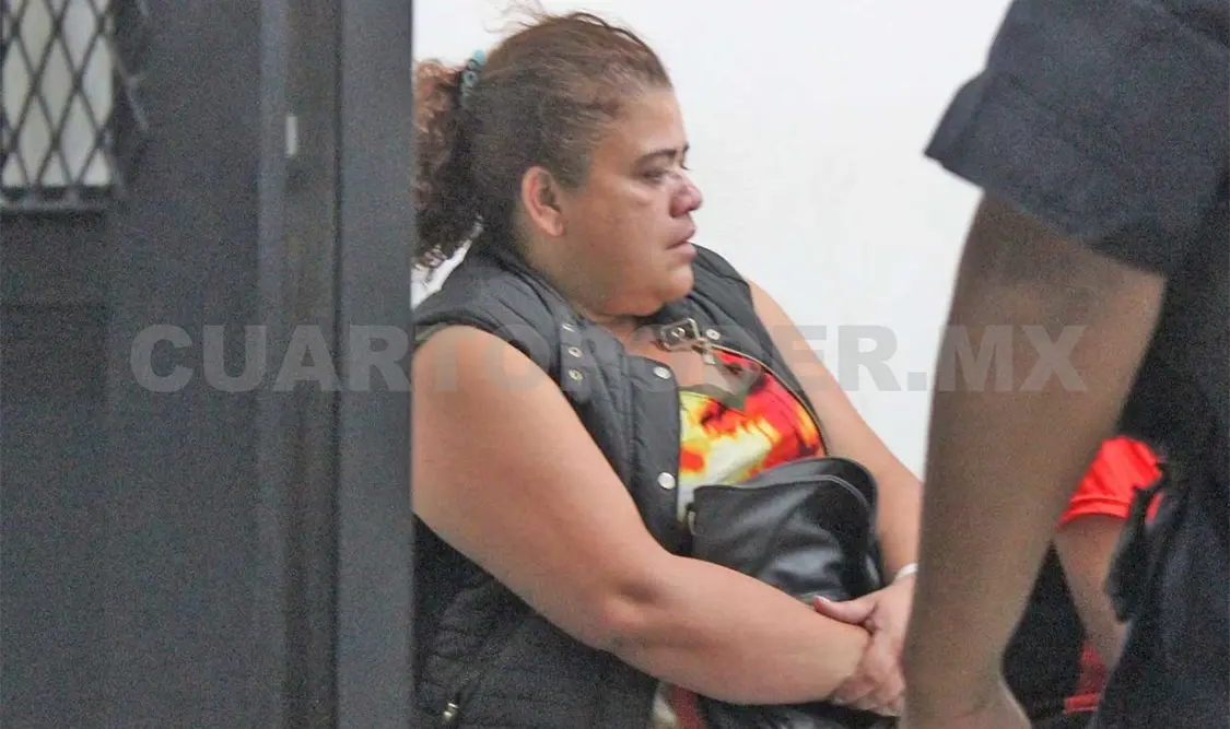Detienen a hondureña por robo a joyería