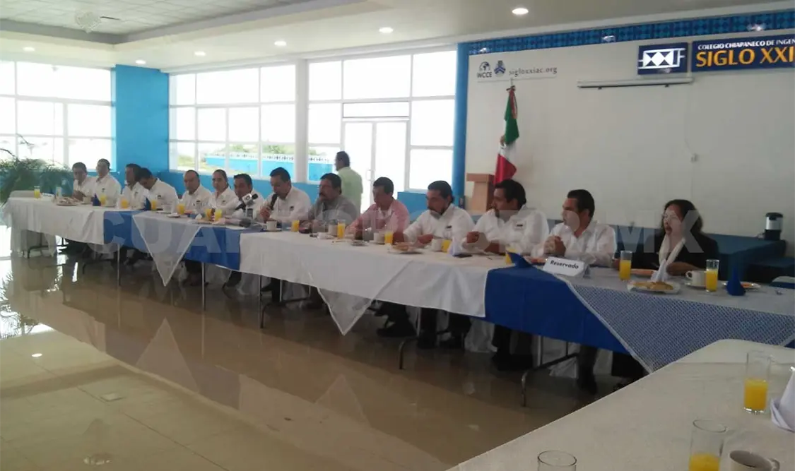 Secretaría dará prioridad a profesionistas chiapanecos