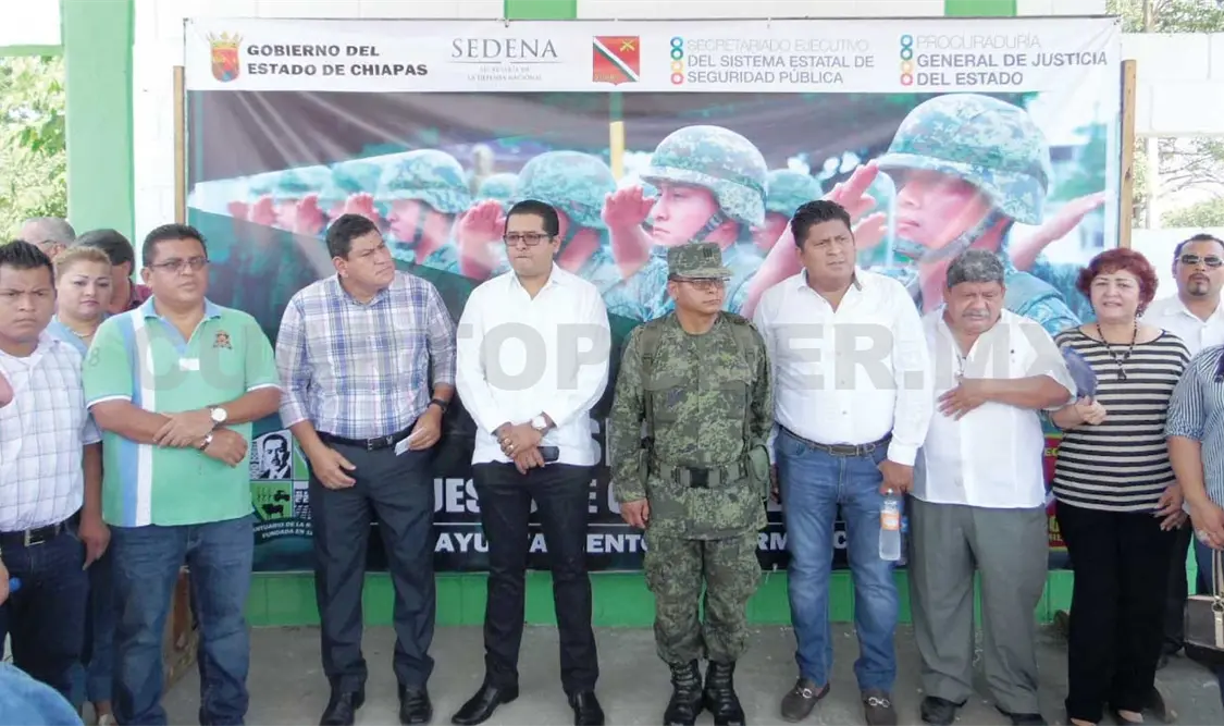 Instalan caseta de control militar