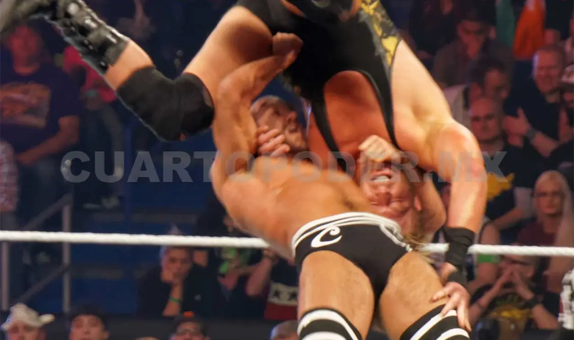 AJ Styles retará a Reigns por título