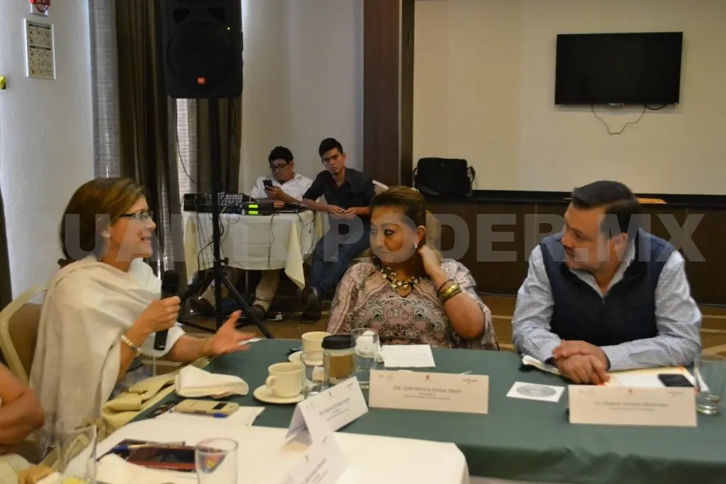 La educación y la salud fueron temas centrales de la reunión sostenida. Cortesía.
