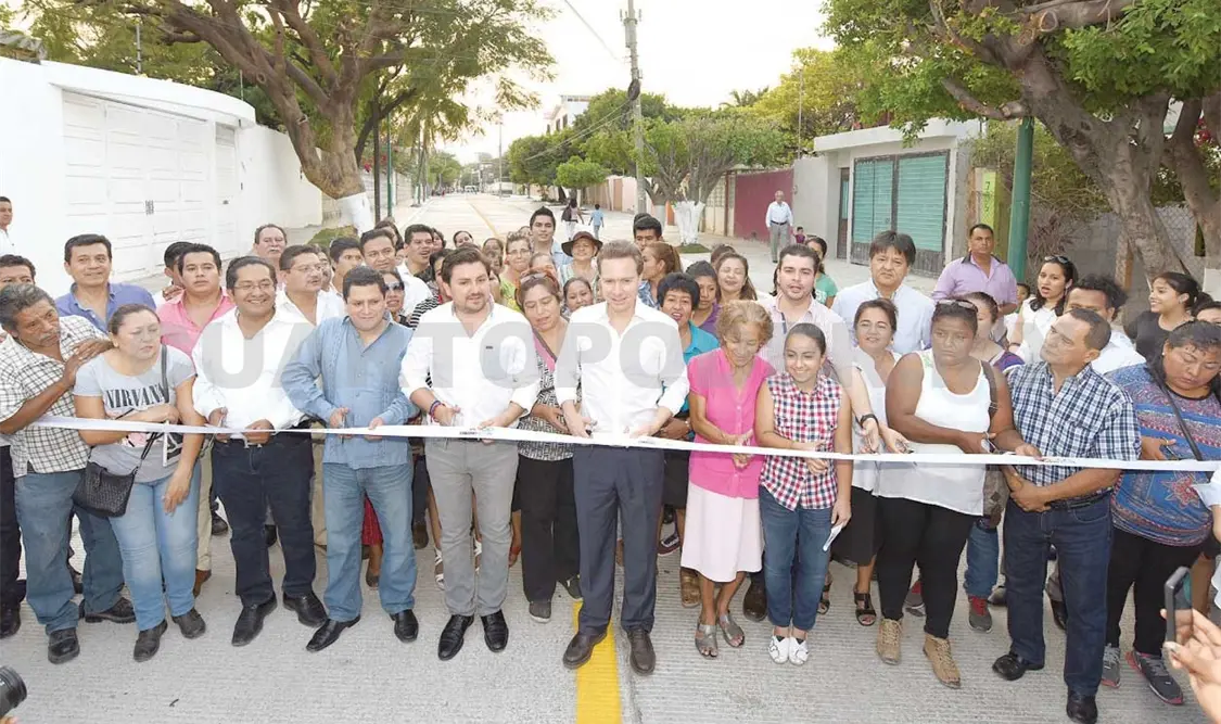 MVC inaugura obras del programa Rescatando tus calles, en la capital