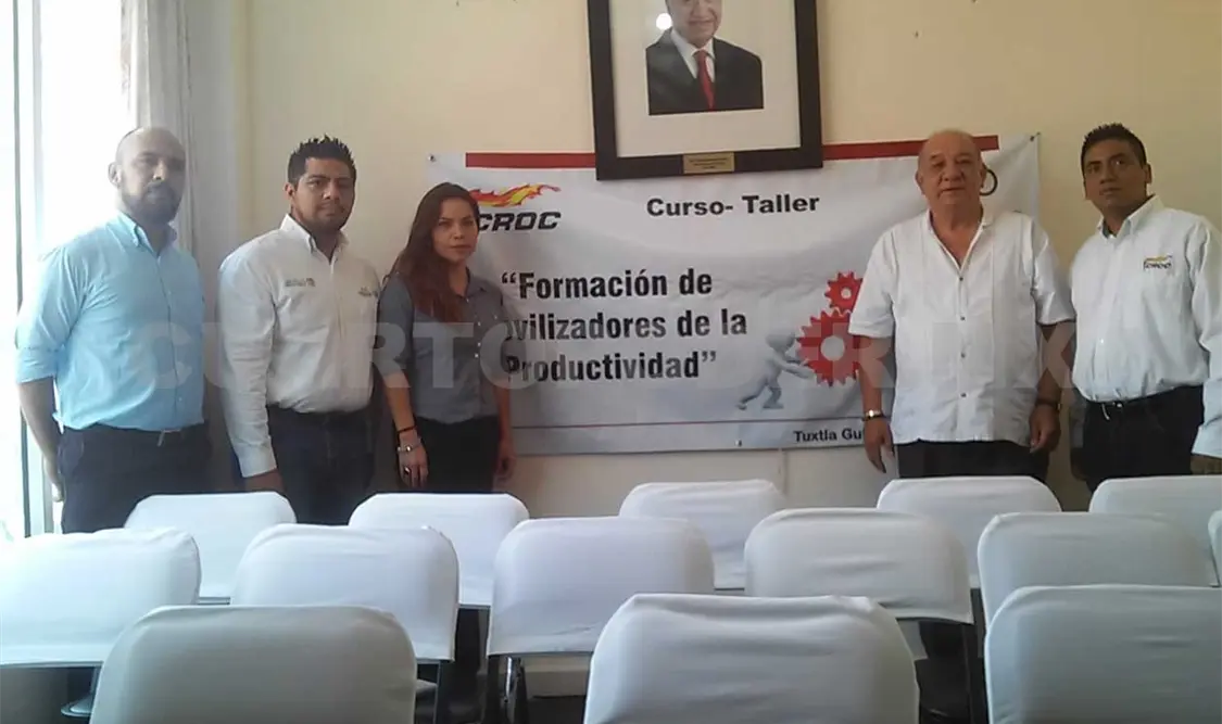 Imparten curso-taller de formación y productividad