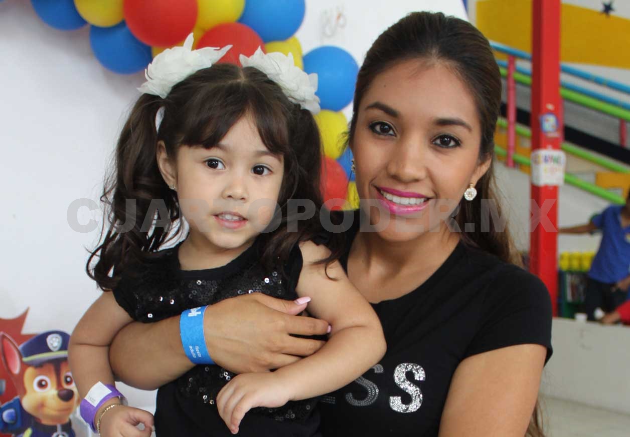 Santiago festejó con Paw Patrol