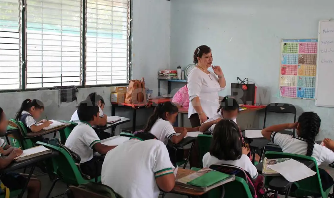 Imparten pláticas sobre violencia escolar