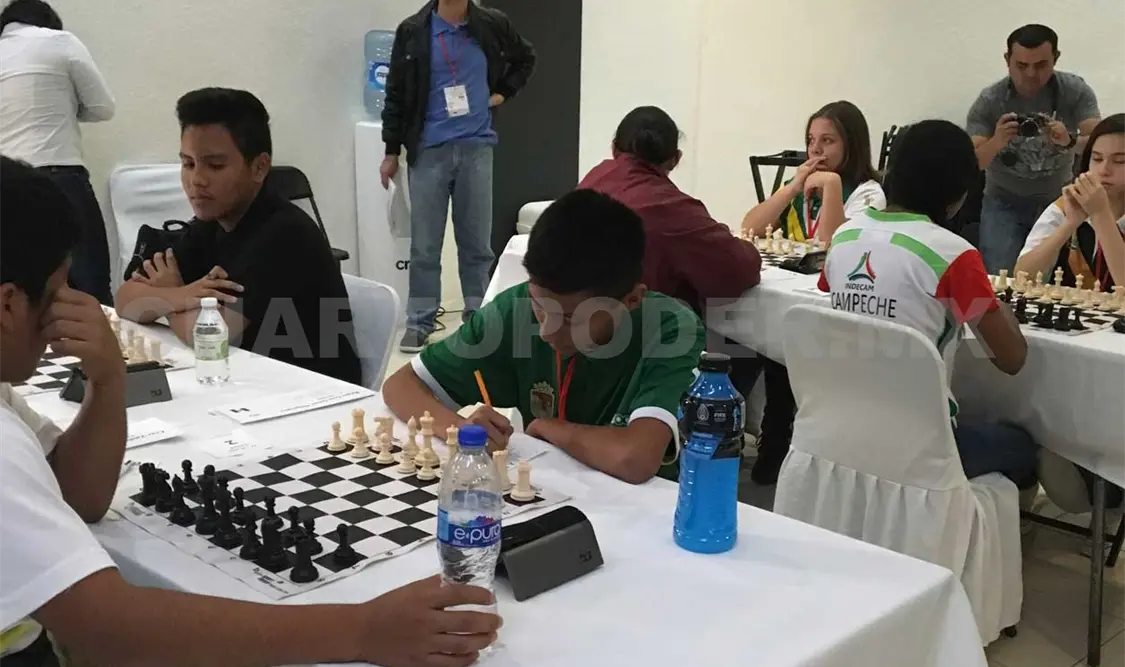Árbitro chiapaneco obtiene 1a norma