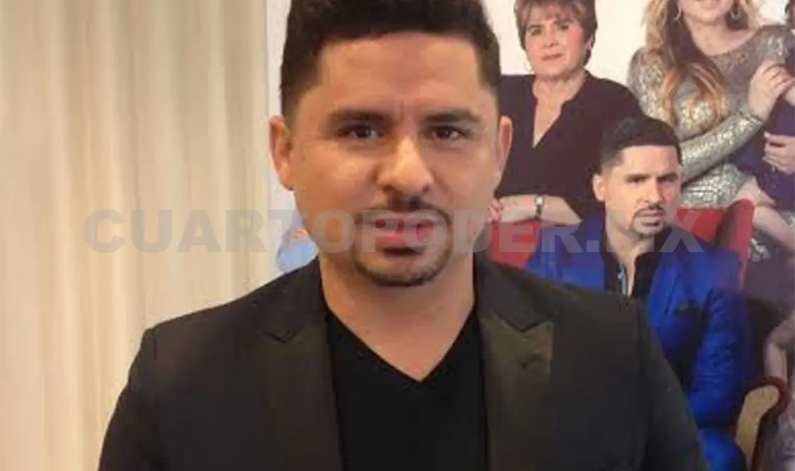 Larry Hernández abandona concierto en California