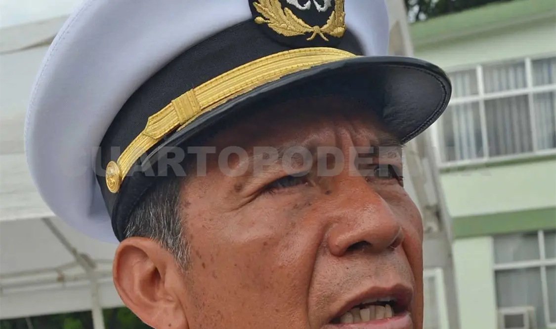 Combaten marinos tráfico de drogas y de migrantes