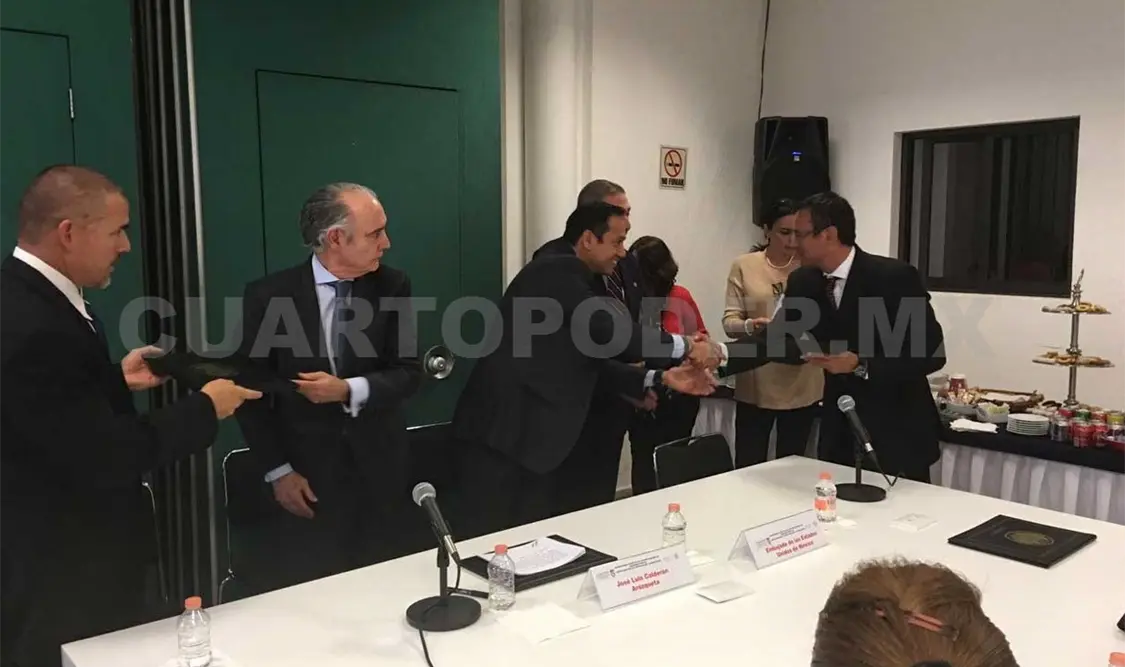 Participa Centro de Control de Confianza en capacitación