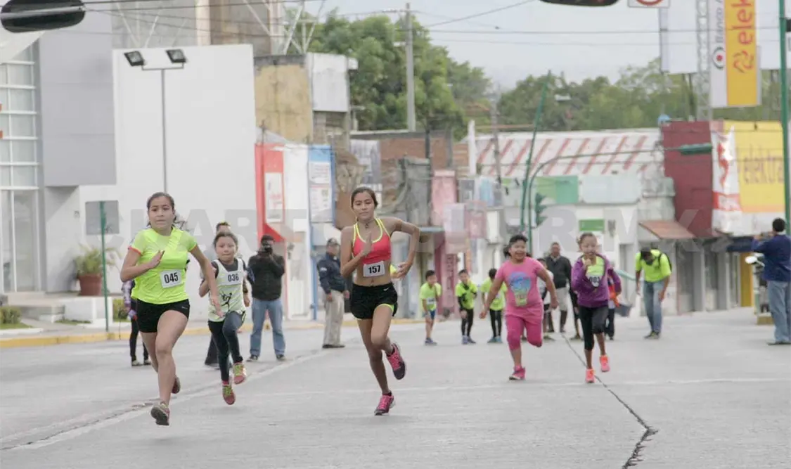 Invita a Carrera contra la Obesidad Infantil